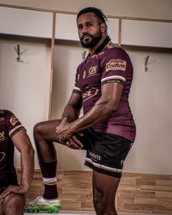 MAILLOT DOMICILE OFFICIEL 25/26